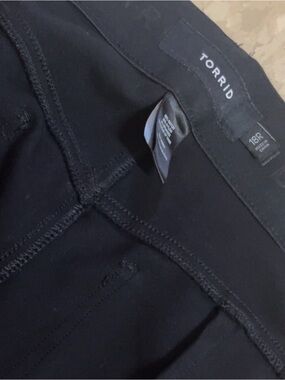 torrid Black High-Rise Stretch pants